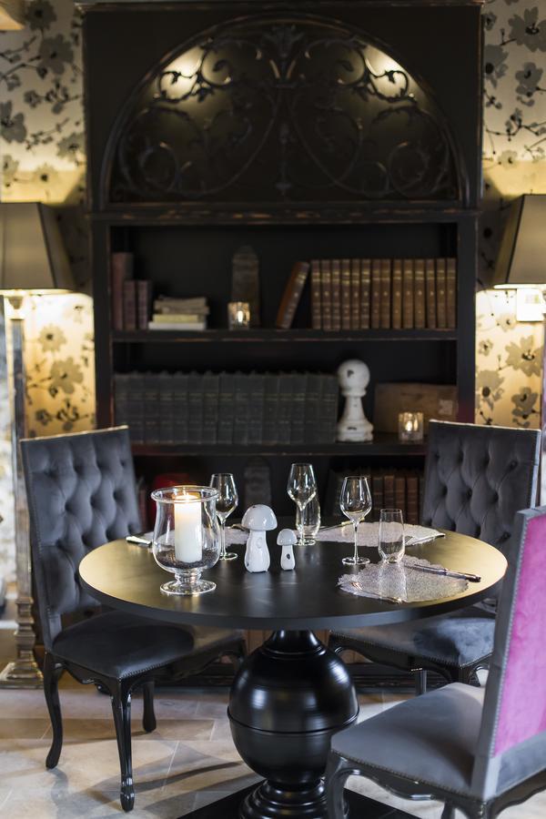 Domaine De Rymska & Spa - Relais & Chateaux Saint-Jean-de-Trézy Eksteriør bilde