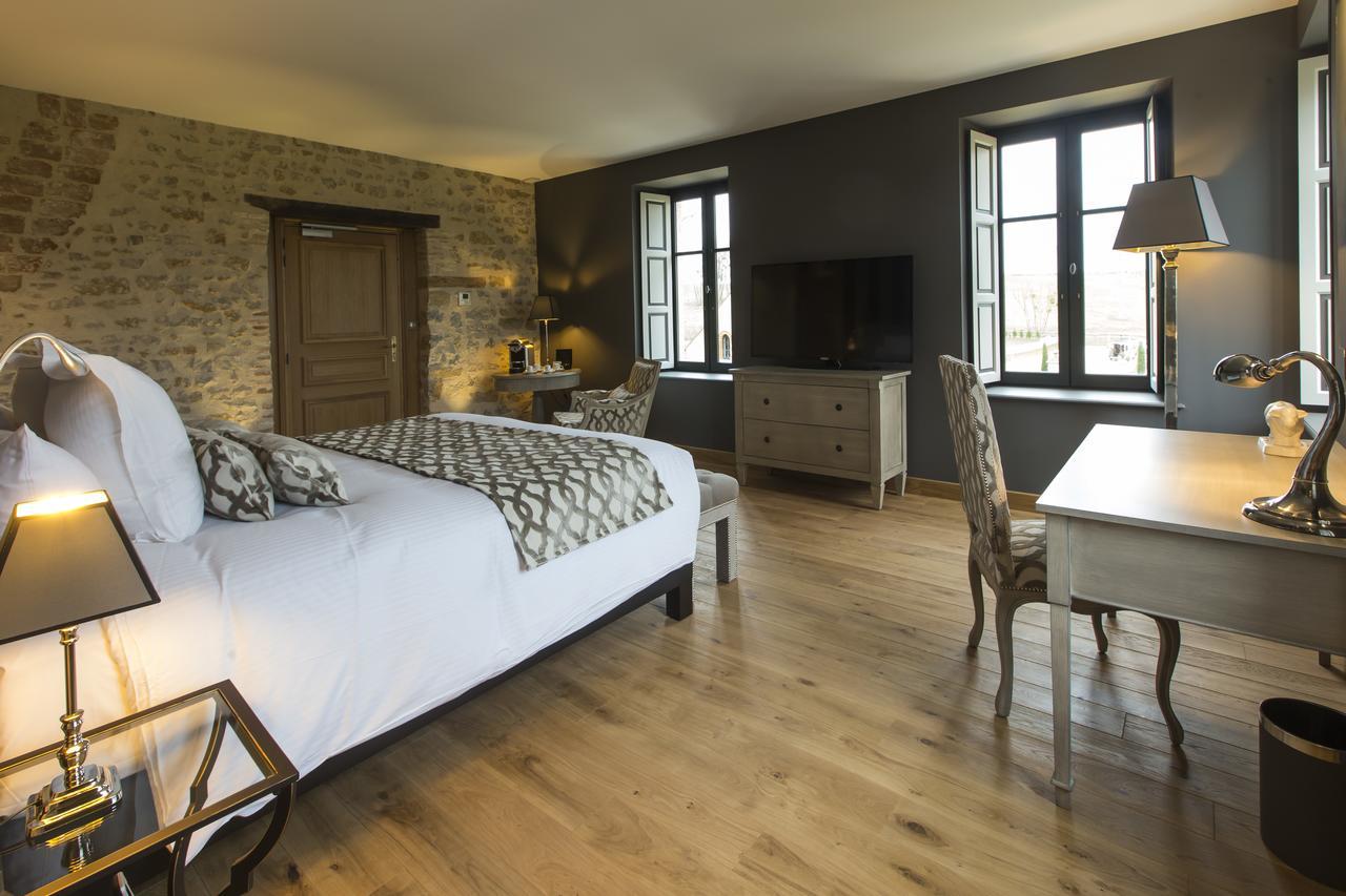 Domaine De Rymska & Spa - Relais & Chateaux Saint-Jean-de-Trézy Eksteriør bilde