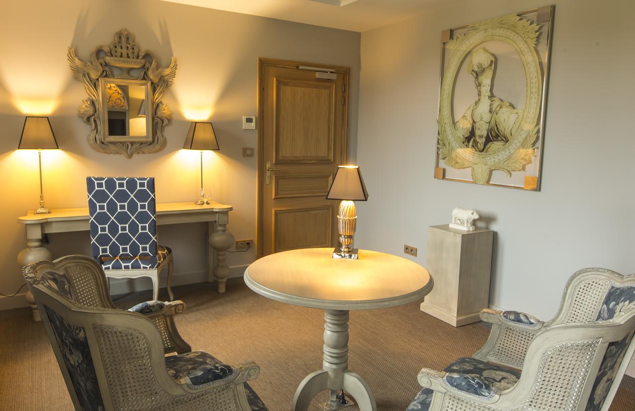 Domaine De Rymska & Spa - Relais & Chateaux Saint-Jean-de-Trézy Eksteriør bilde
